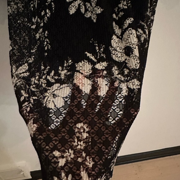 See By Chloé Floral Print Semi-Sheer Lace Slip Dress - Picture 9 of 16